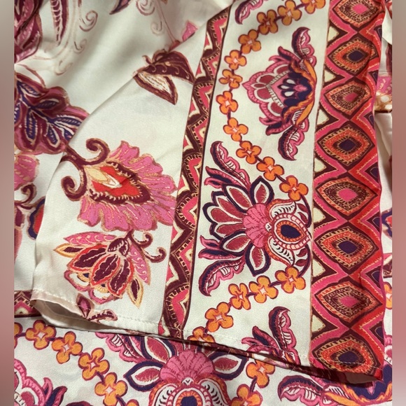 Zara Pink and Red Paisley Blouse Size Small NWT - Picture 6 of 8